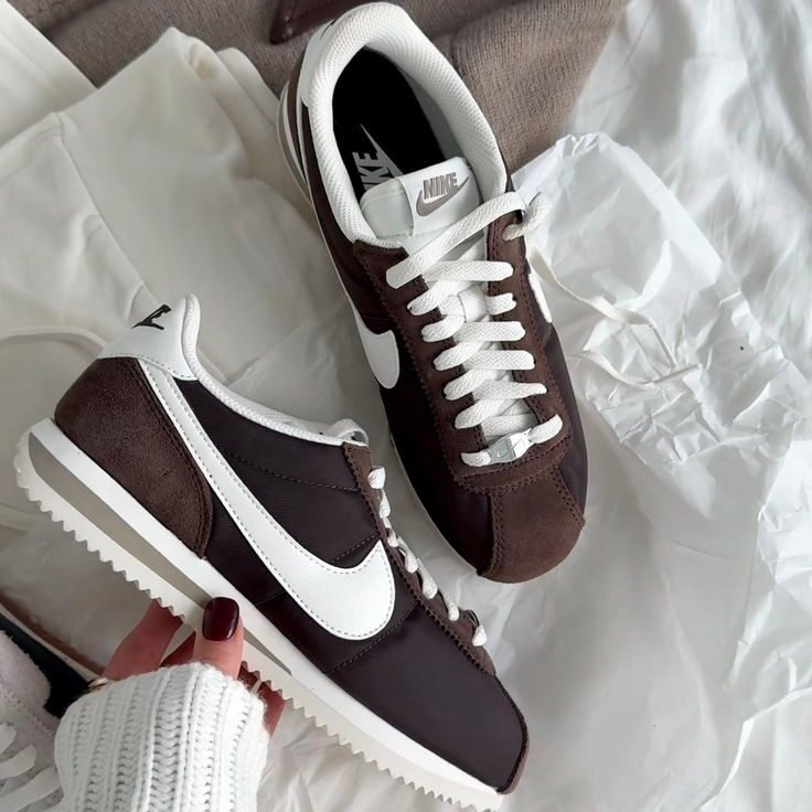 Nike Cortez Castanho/Branco