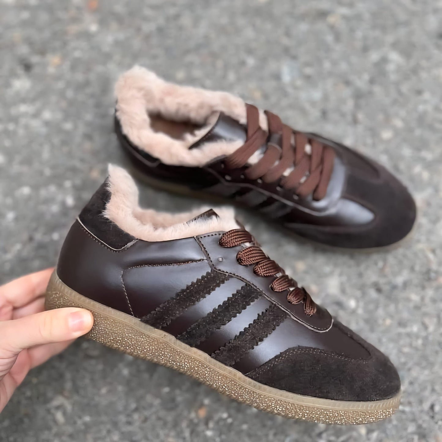 Adidas Samba Castanho Pêlo