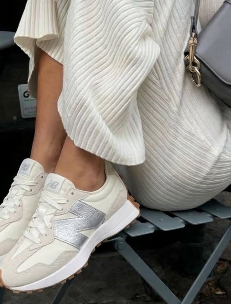 New Balance 327 Beige/Prata